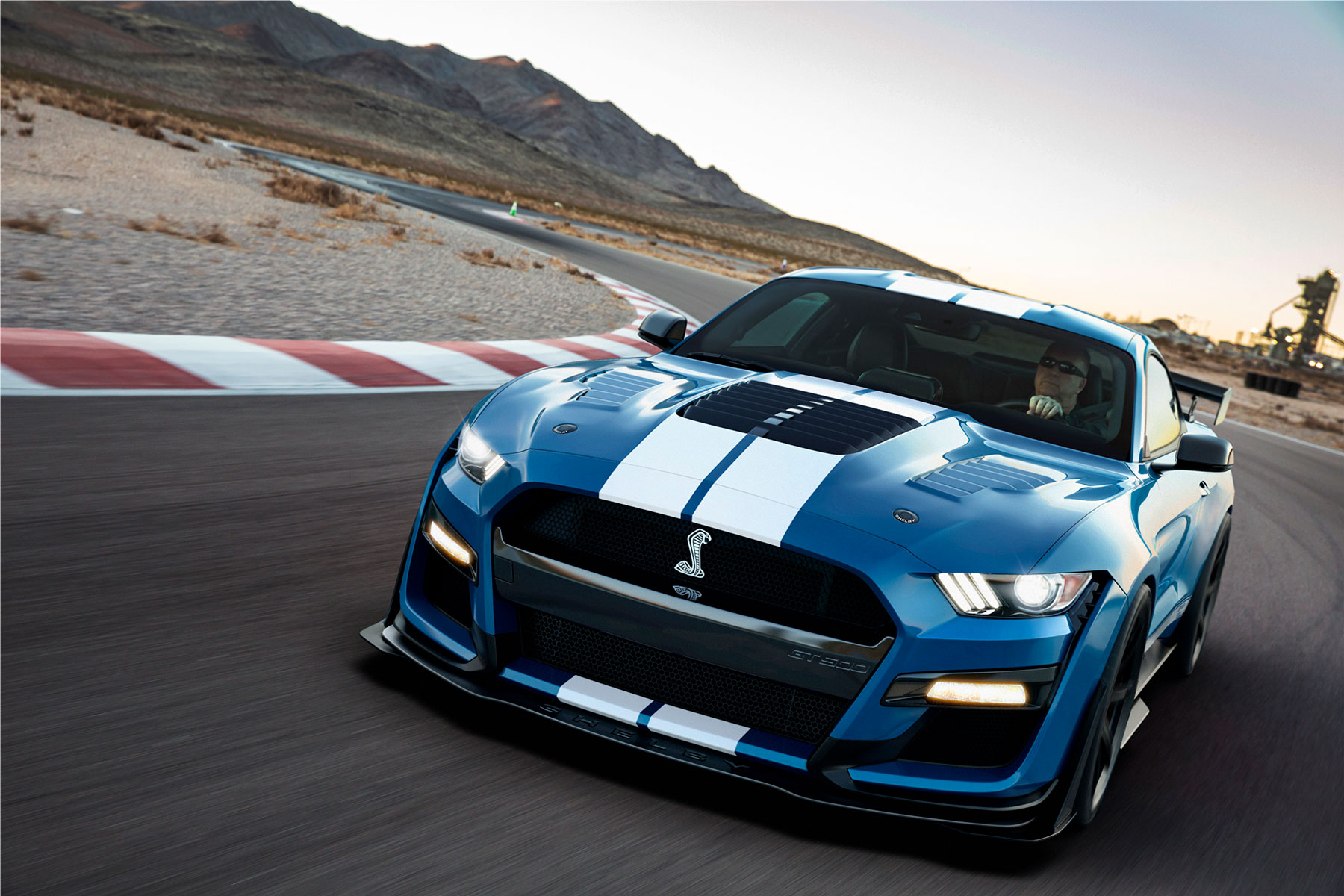 SHELBY GT500SE